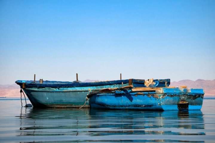 Sebaii Camp السباعى كامب شاطئ الترابين بجوار ويت بالس Hostel Nuweiba Exterior photo